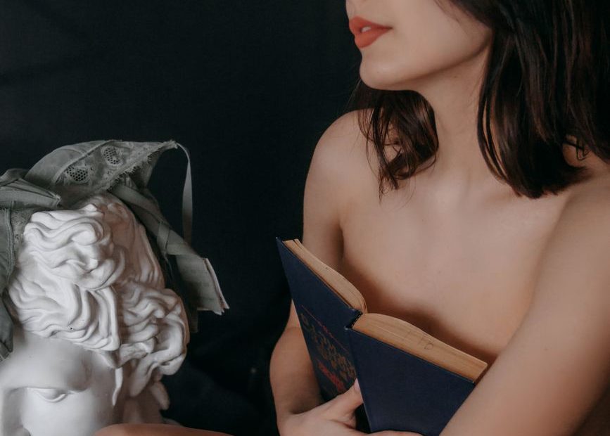 Jovem mulher sedutora